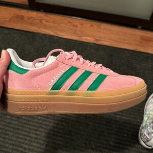 Adidas Gazelle Bold Pink running shoes